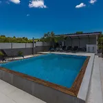 Katina Apartment With Private Pool Apartman