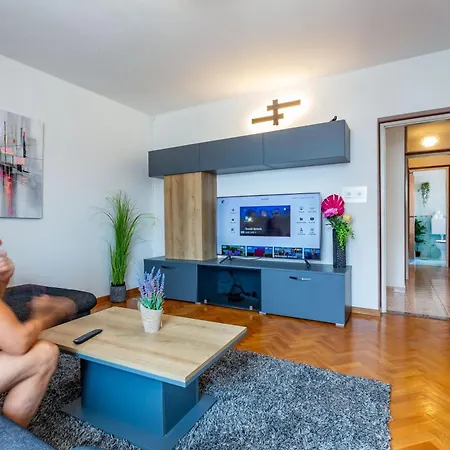 Katina Apartment With Private Pool * Zadar