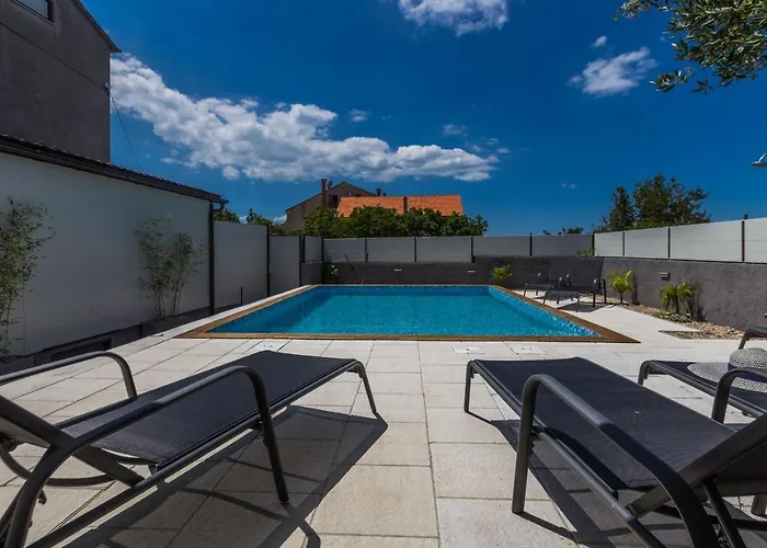 Lägenhet Katina With Private Pool