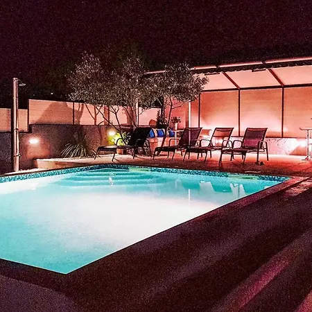 Katina With Private Pool Appartement Zadar
