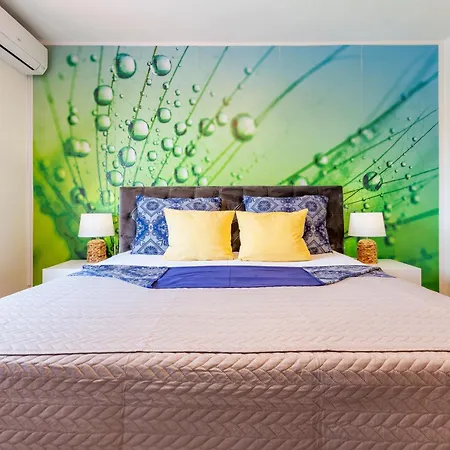 דירה Katina With Private Pool