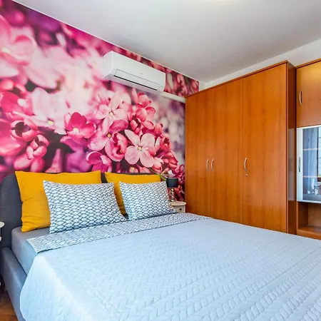 Apartament Katina With Private Pool