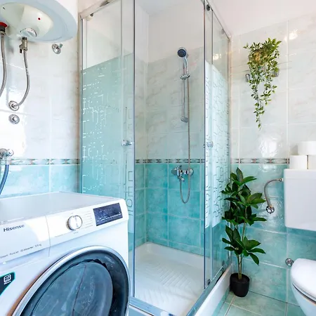 Katina With Private Pool Apartamento *