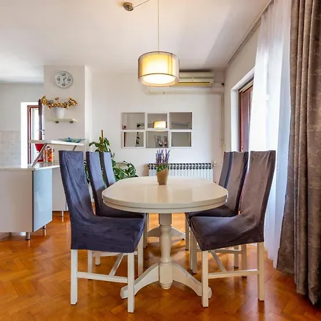 דירה Katina With Private Pool זאדאר