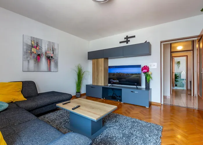 Katina With Private Pool