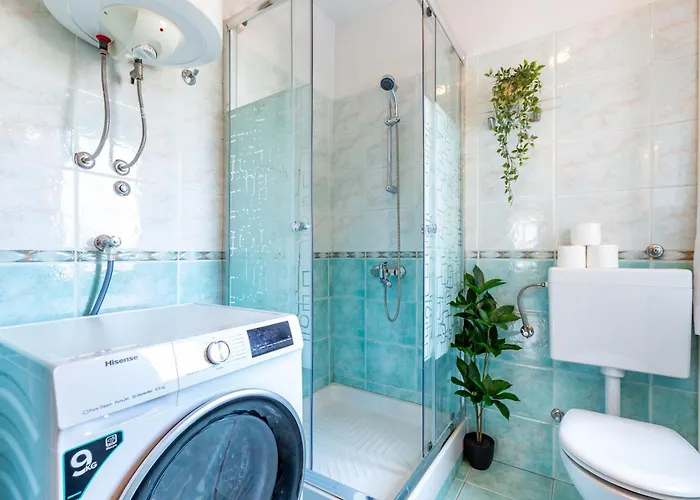 Katina With Private Pool 公寓 *