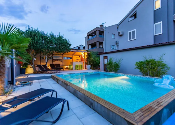 Katina With Private Pool